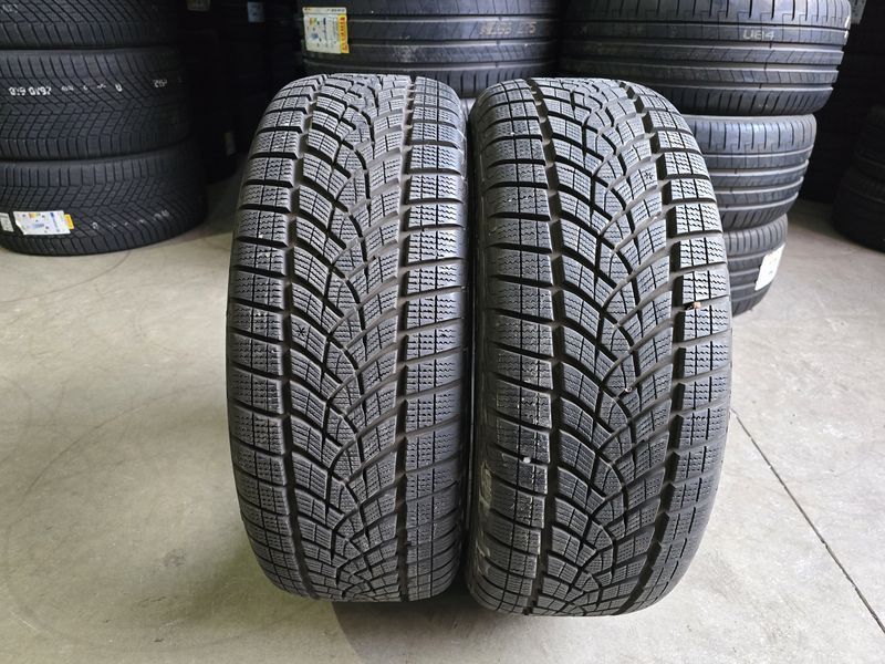 235/55/18 GOODYEAR 2бр