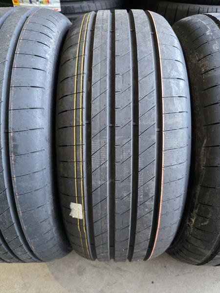 235/50/18 GOODYEAR 4бр