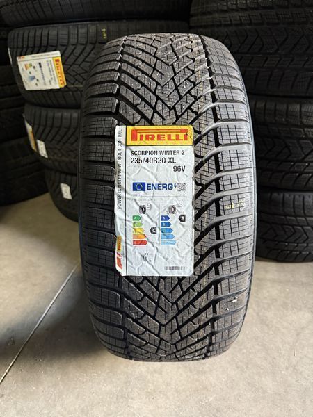235/40/20 PIRELLI 4бр
