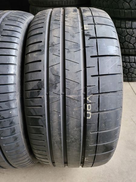 315/35/22//275/40/22 PIRELLI Pzero PZC4 Corsa