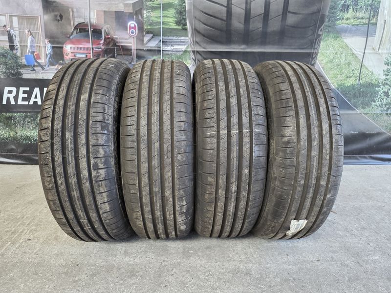 205/60/16 Goodyear 4бр