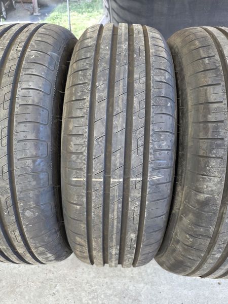 205/60/16 Goodyear 4бр