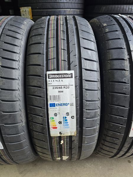 235/45/20 BRIDGESTONE 4бр