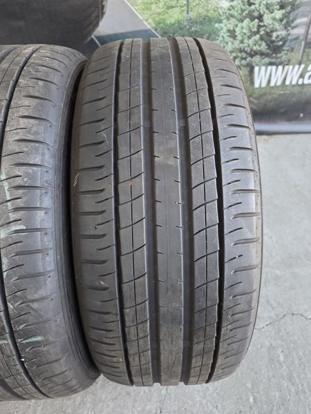 225/50/18 DUNLOP 4бр