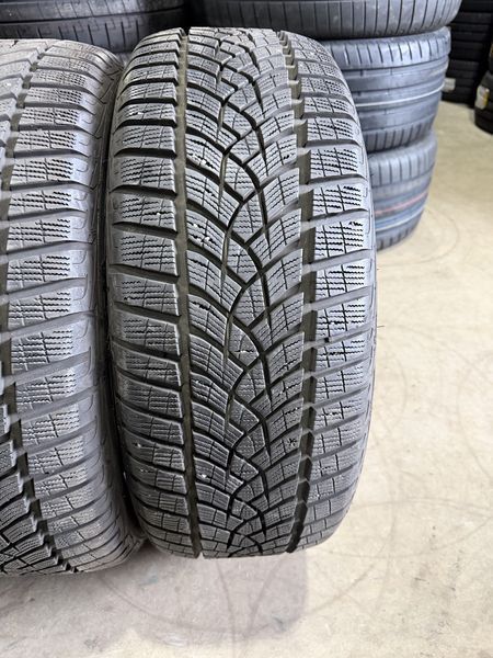 235/50/19 GOODYEAR 4бр