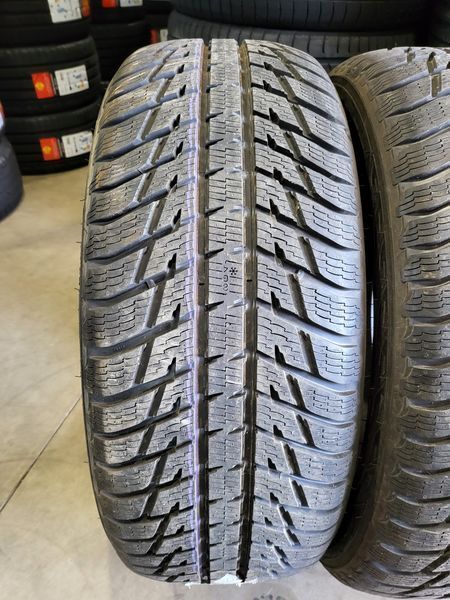 255/55/20 NOKIAN 2бр