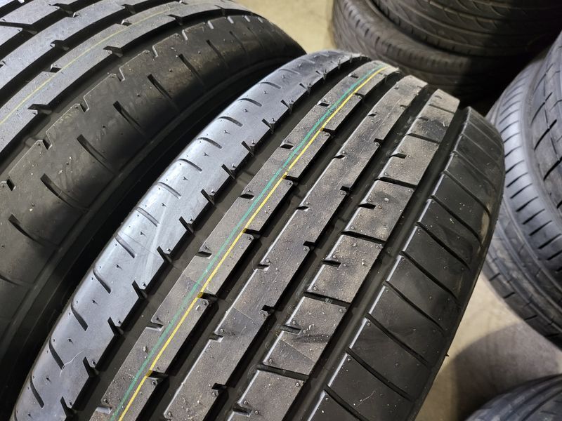 225/55/19 TOYO 4БР