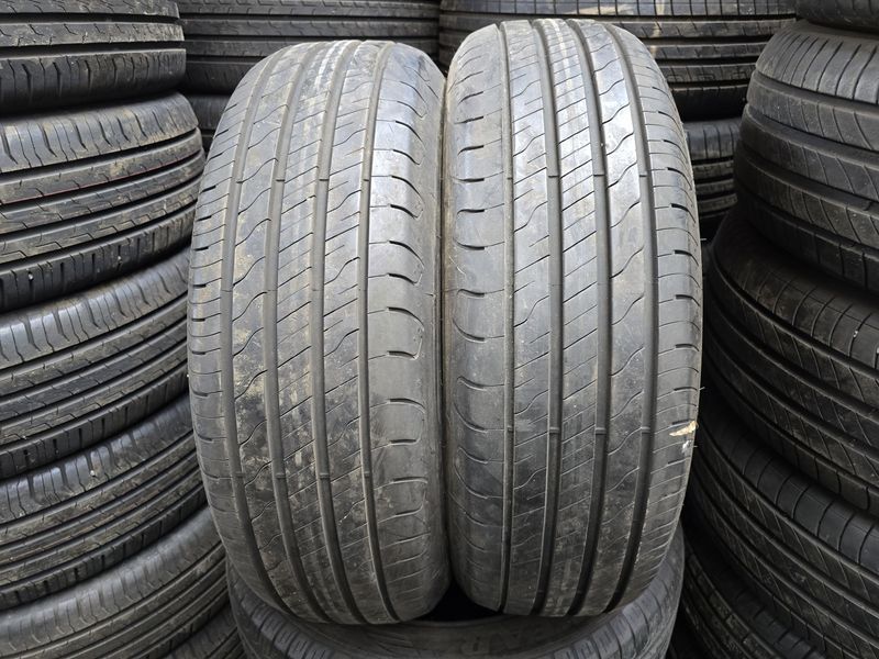 215/65/17 GOODYEAR 2бр