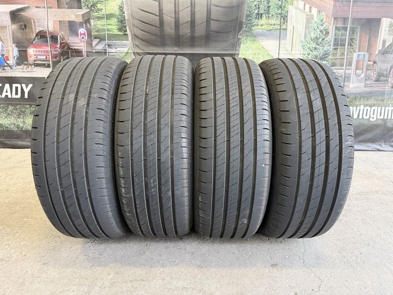 215/55/17 GOODYEAR 4бр