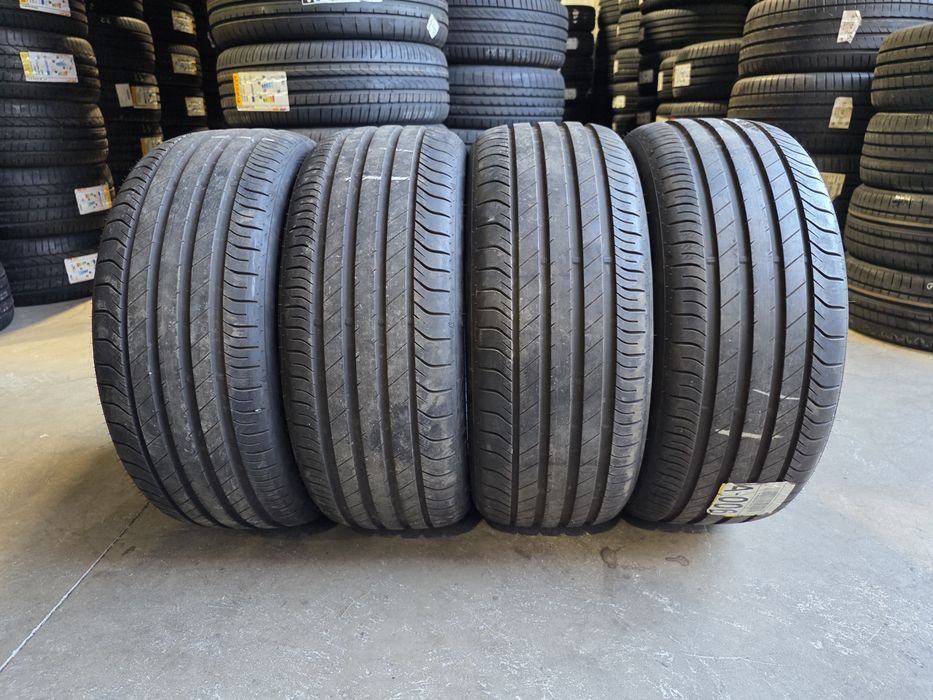 235/45/19 DUNLOP 4бр