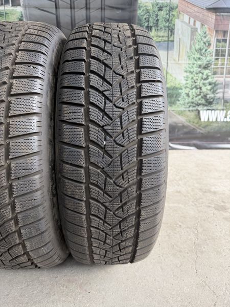 225/60/18 DUNLOP 2бр