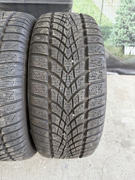 225/55/17 DUNLOP 4бр