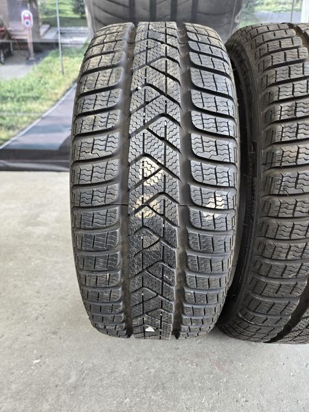 205/40/17 PIRELLI 2бр