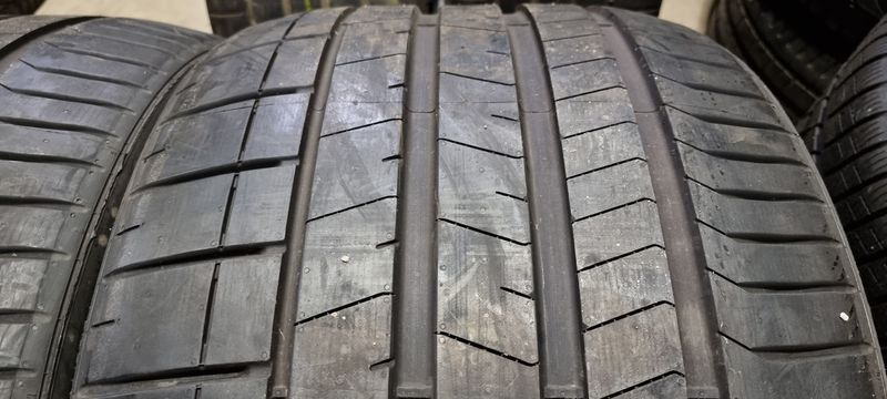 355/25/21 PIRELLI 2бр,Lamborghini Aventador