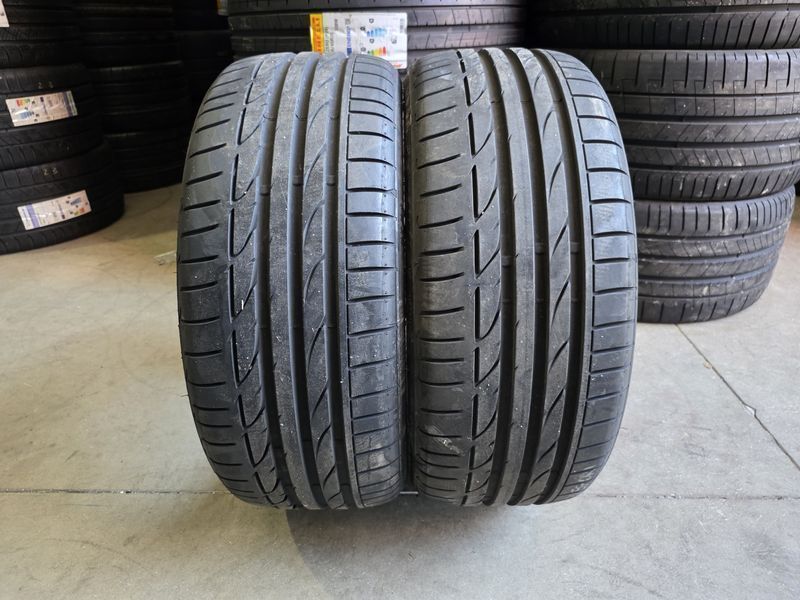 225/40/19 BRIDGESTONE 2бр Runflat