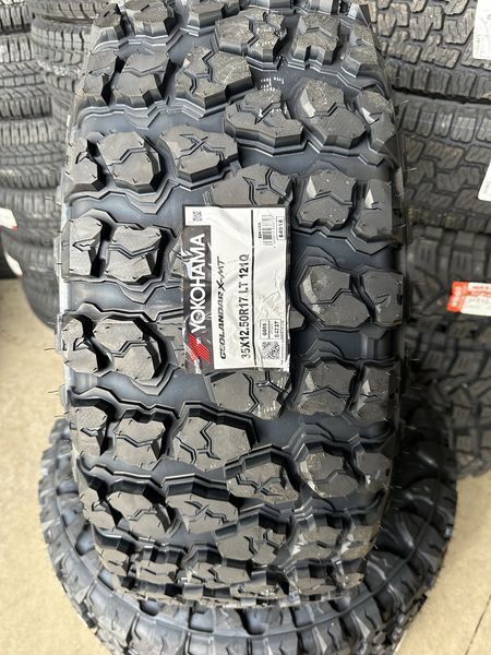 35х12 50R17//35х12 50r17 YOKOHAMA 4бр