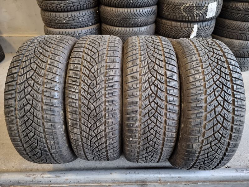 225/50/18 Goodyear 4бр RunFlat