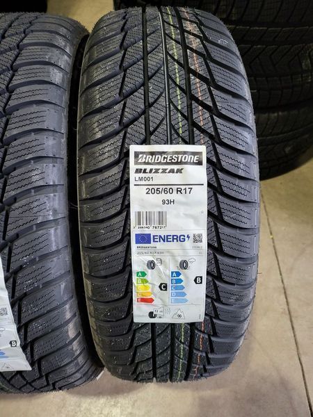 205/60/17 BRIDGESTONE 4бр