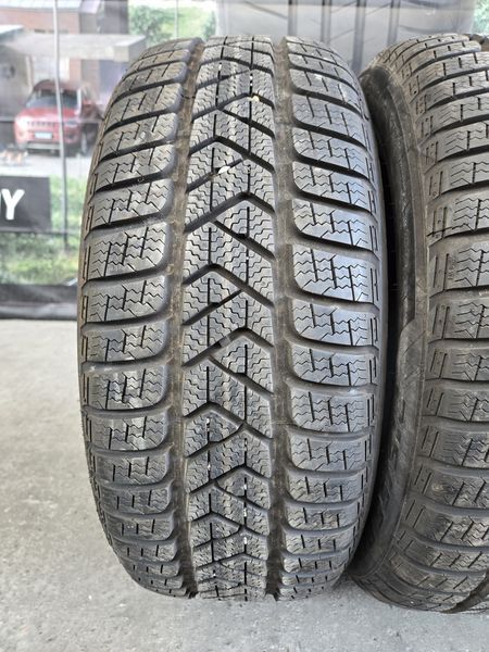 215/55/17 PIRELLI 4бр